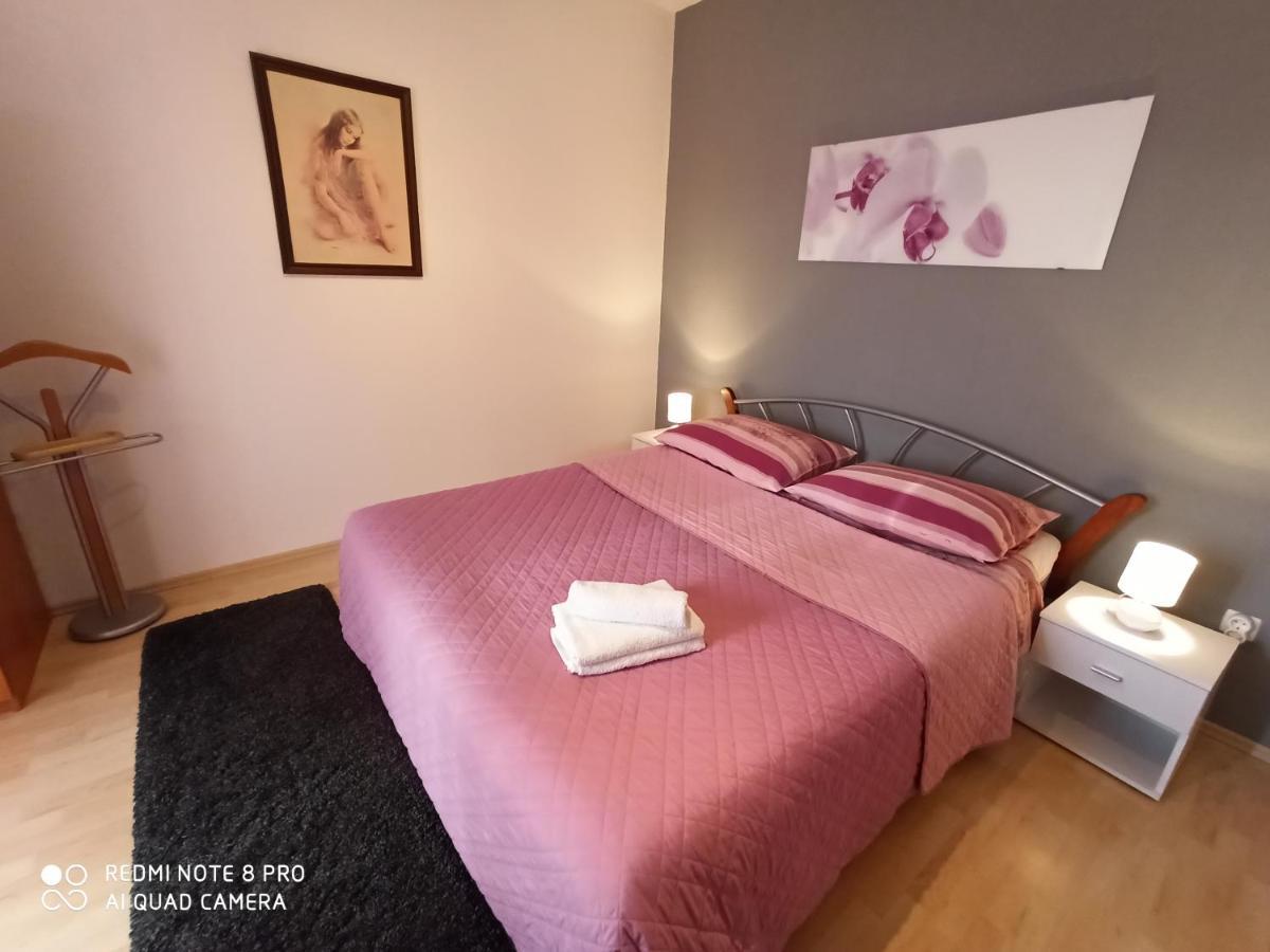 Apartments Roncevic ซาดาร์ ภายนอก รูปภาพ
