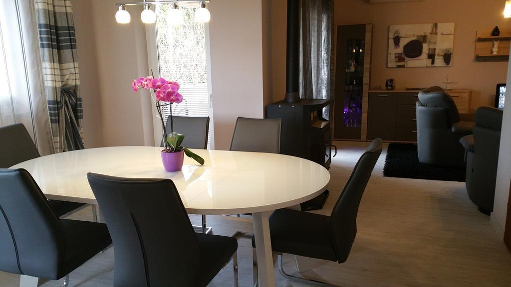 Apartments Roncevic ซาดาร์ ห้อง รูปภาพ